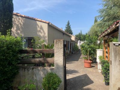 Carcassonne/limoux Axis, Single-story 5-bedroom Villa, Swimming Pool, Garage, Basement, Park.