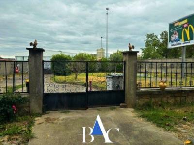 Carcassonne - Opportunity - Commercial Investment -