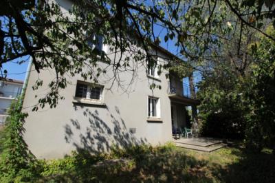 Limoux, Villa With Large Garage