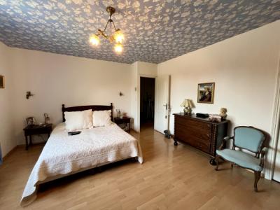 Life Annuity Sale - Village/carcassonne East