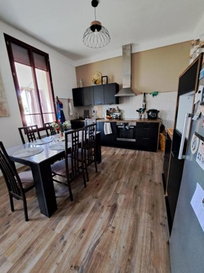 4-room House - Large Garden - Garage - Easy Parking