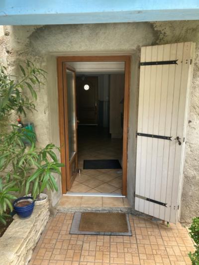 Carcassonne, Renovated 160m2 House With Outbuildings, Courtyard, Terraces, Garden And Swimming Pool