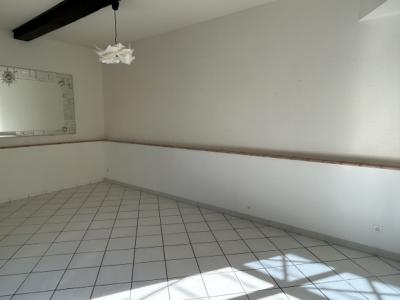 Carcassonne - Ground Floor - T3 Bis - Terrace - Parking