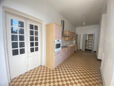 Limoux, In A Beautiful Joint Ownership, Bourgeois Apartment Of 177m2