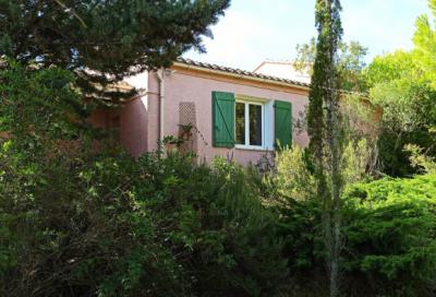 Villa Of 212 M2, On More Than 15,000 M2 Of Land, With Outbuildings And Breathtaking View.