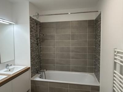 Castelnaudary - New - Furnished 3-room Apartment - 2 Parking Spaces - Terrace