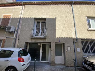 Limoux, Small Renovated Building In Perfect Condition