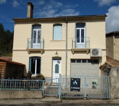 Fully Renovated Townhouse Courtyard 70 M2 4 Bedrooms Garage