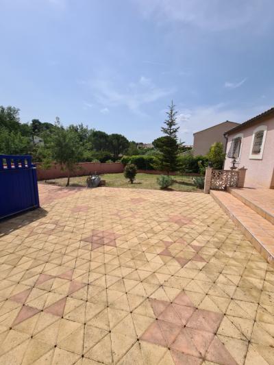 Magrie Villa T4 Furnished On One Storey Perfect Condition