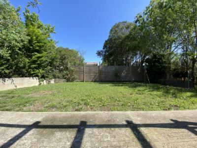 Charming Renovated Townhouse With Garage And Garden