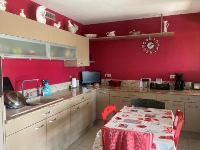 Carcassonne-limoux Axis, 4-bedroom Villa, Swimming Pool, Garage And Terraces.