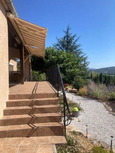 Carcassonne-limoux Axis, 4-bedroom Villa, Swimming Pool, Garage And Terraces.