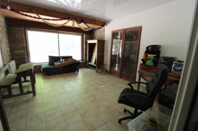 Country House With 18,000m2 Of Land