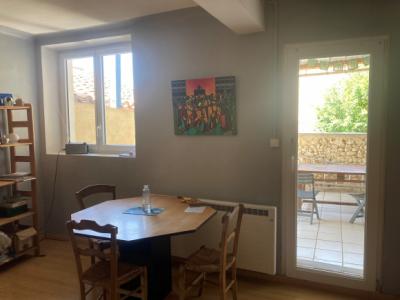 In A Village With All Amenities On The Carcassonne/limoux Axis, 3-bedroom House, Garage, Garden, And