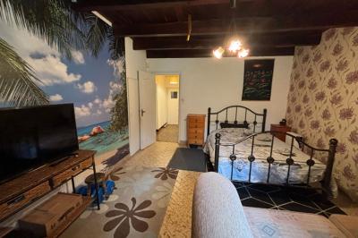 Houses For Sale - 4 Rooms - 88 M2