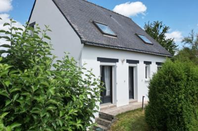 Houses For Sale - 5 Rooms - 79 M2