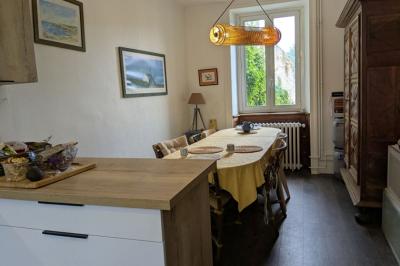 Houses For Sale - 7 Rooms - 152 M2