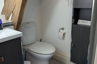 Houses For Sale - 5 Rooms - 110 M2