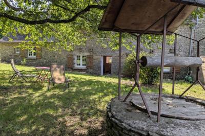 Houses For Sale - 7 Rooms - 159 M2