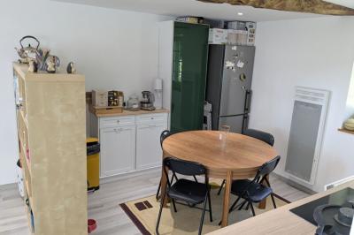 Houses For Sale - 7 Rooms - 159 M2