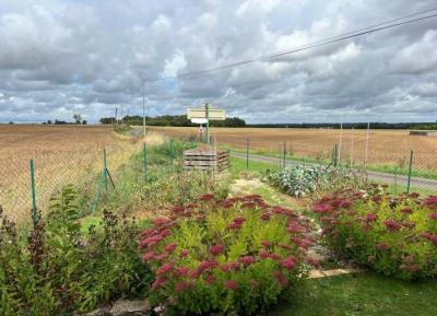 &#8364;259700 - Delightful 4 Bedroom Stone Property With An Attached Barn. Country Views And Mature